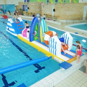 Le parcours aquatique (spéciale piscine)