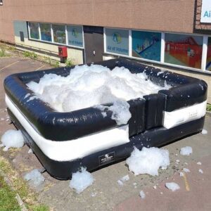 PISCINE A  MOUSSE
